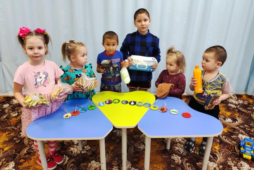 Поздравь солдата с Новым годом!.